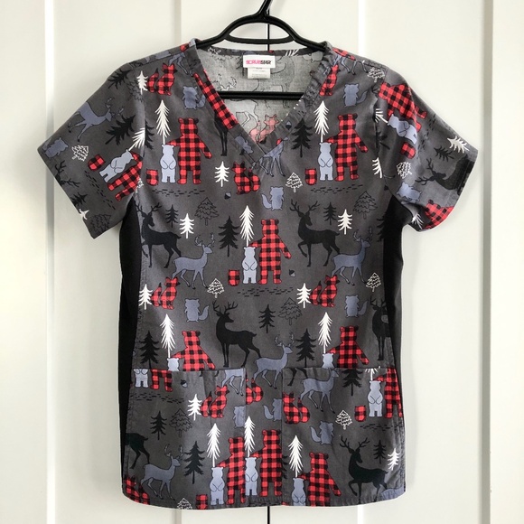 Scrub Star, Womens Scrub Tops, Set of 2, Unicorns & Bear Pattern, Both Sized XS - Picture 3 of 15